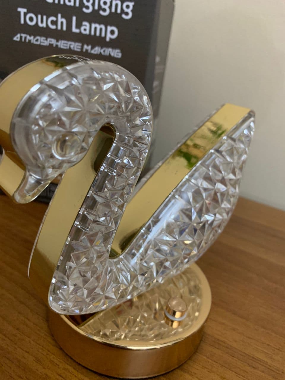 Lampe de Table et Veilleuse à Intensité Variable en Crystal