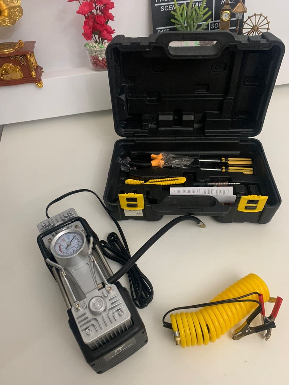 Compresseur d’Air Double Cylindre SHREESAMP avec Kit de réparation 12V -150PSI – مضخة هواء مزدوجة الأسطوانة مع أدوات التصليح