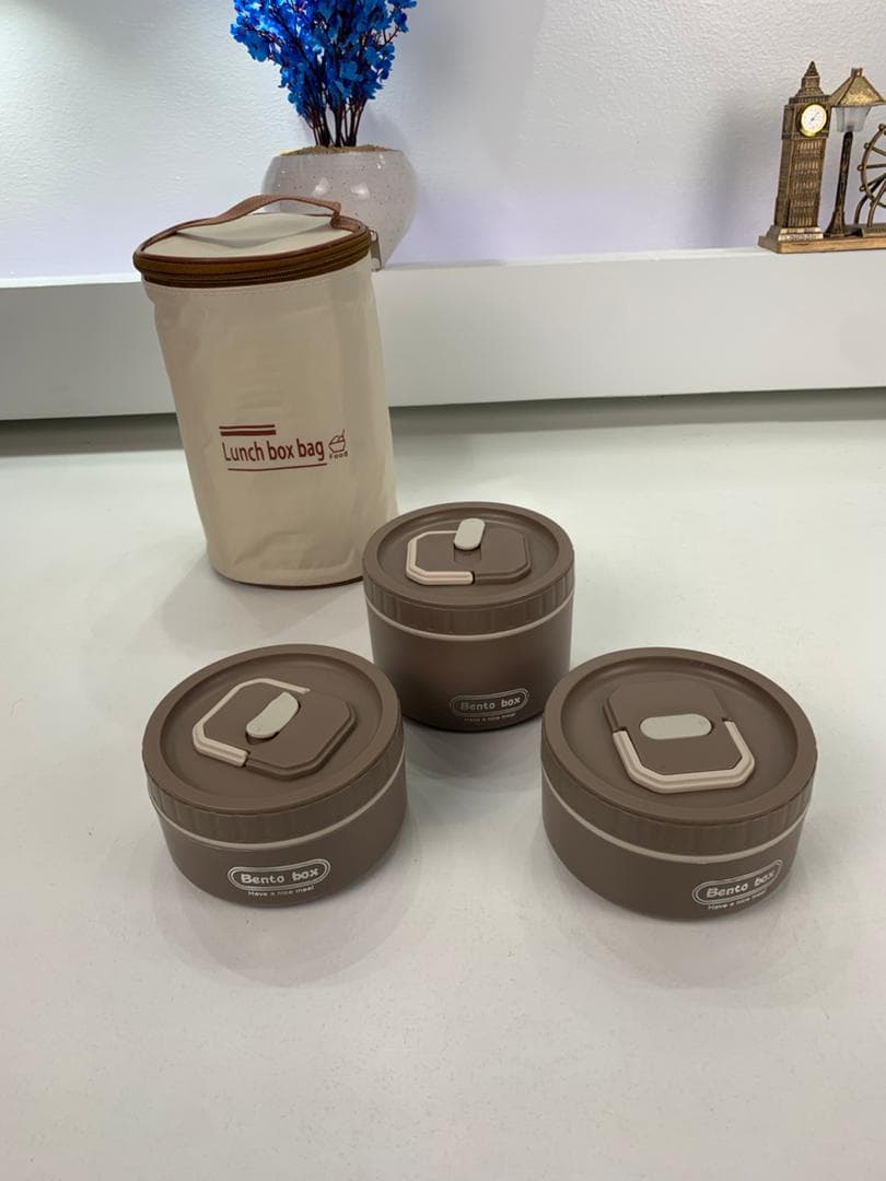 Boîte à Lunch Isotherme Micro-ondable – حافظة طعام حرارية قابلة للاستخدام في الميكروويف