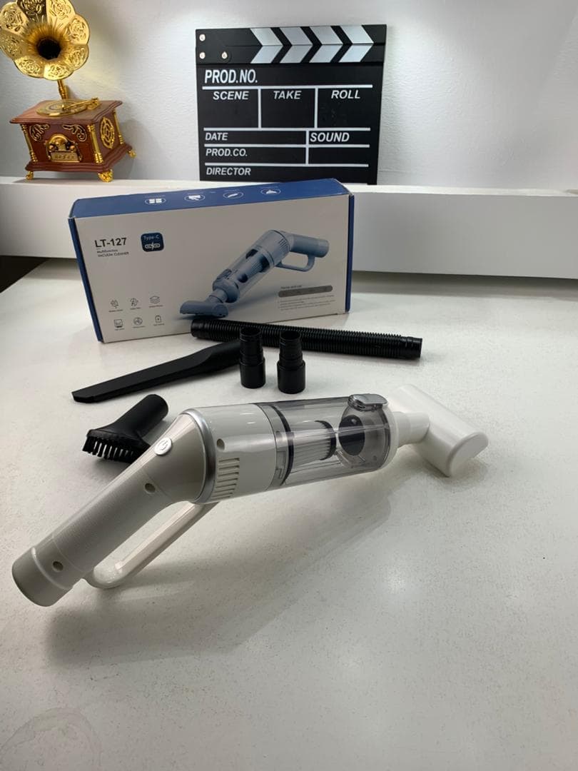 Aspirateur sans Fil Portable avec 4 Têtes Accessoires 9000Pa – مكنسة كهربائية محمولة