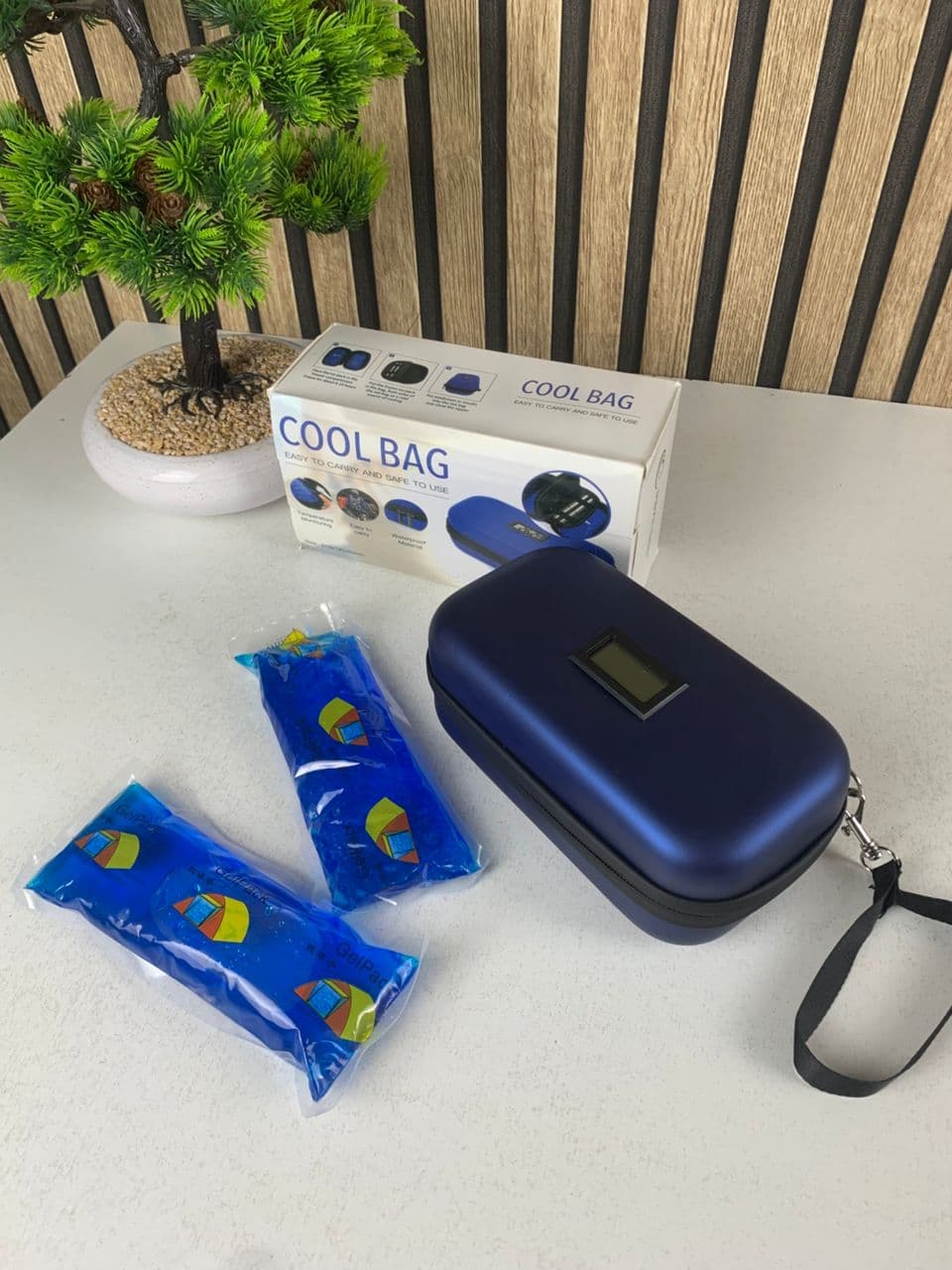 Trousse isotherme pour insuline avec écran afficheur de température