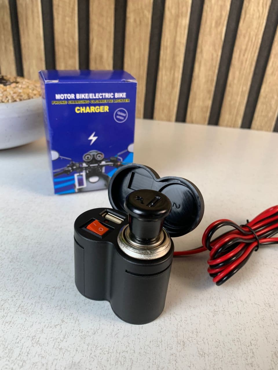 Chargeur USB 12 V pour guidon de moto avec prise allume-cig–are – مقبس طاقة لدرجات النارية