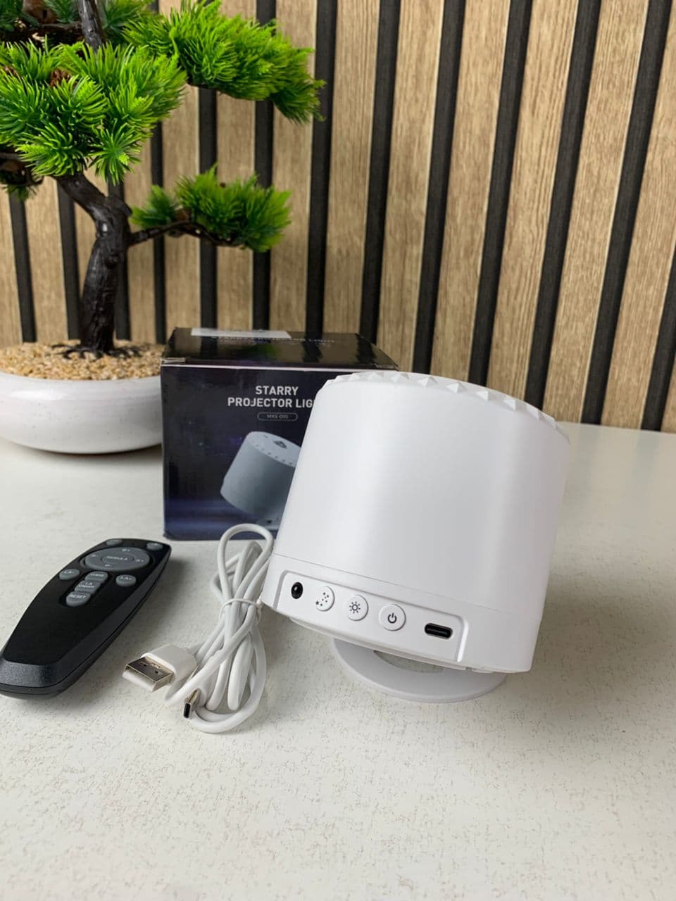 Projecteur galaxie et étoiles avec télécommande et synchronisation musicale