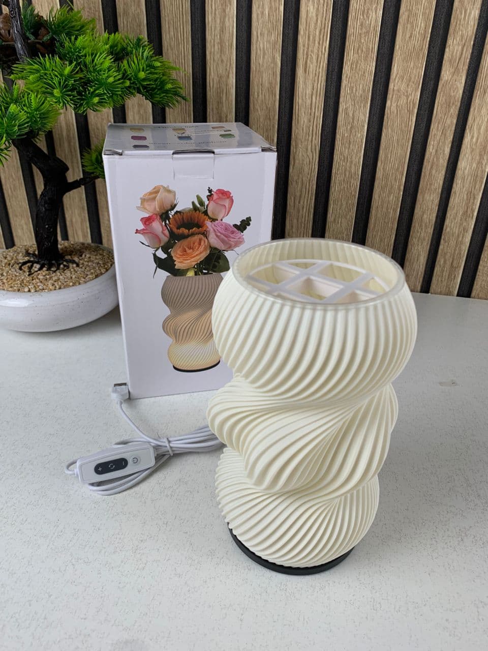Lampe de chevet et vase lumineux avec 3 couleurs et 9 niveaux de luminosité réglables – مصباح ديكور داخلي
